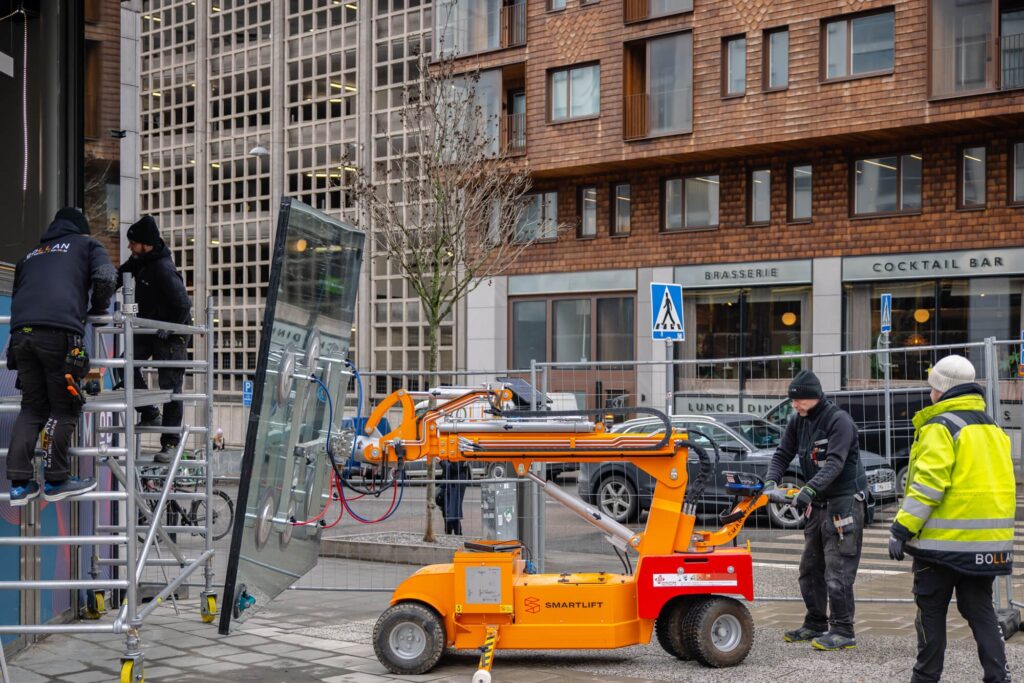 01_Lyft_av_energiglas_i_Uppsala
