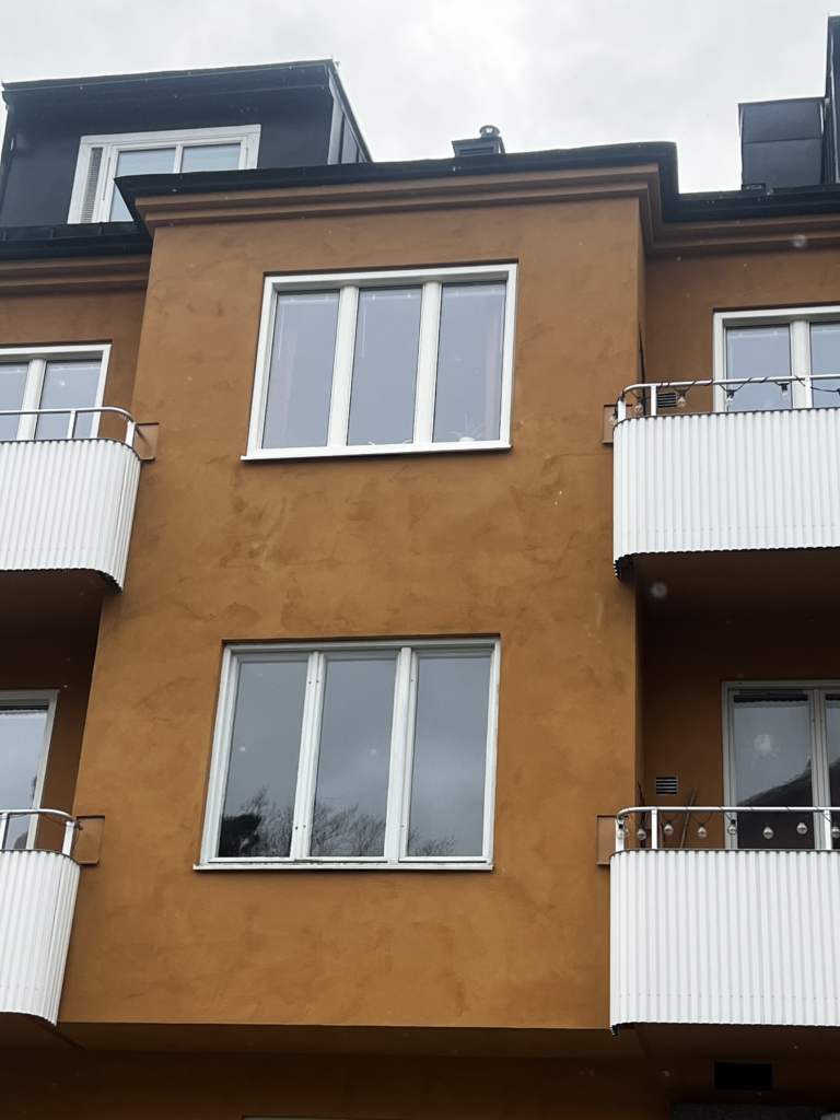 01-brf-rasunda-solna-fasad-helhetsvy